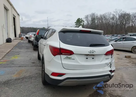 2017 Hyundai Santa Fe Sport 2.4L z USA, uszkodzony, nr VIN 5NMZT3LB2HH030741